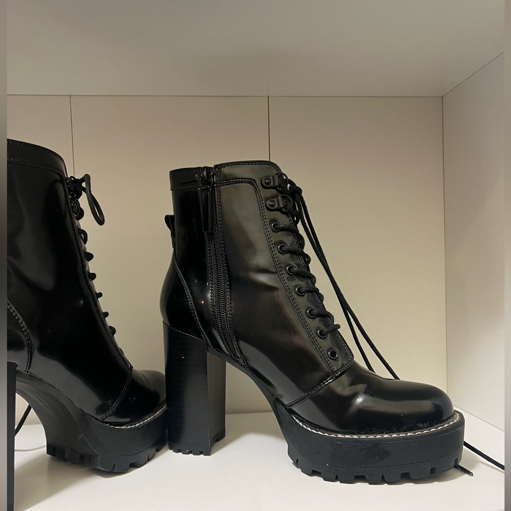 stradivarius Black Patent Chunky Heel Lace-Up Ankle Boots